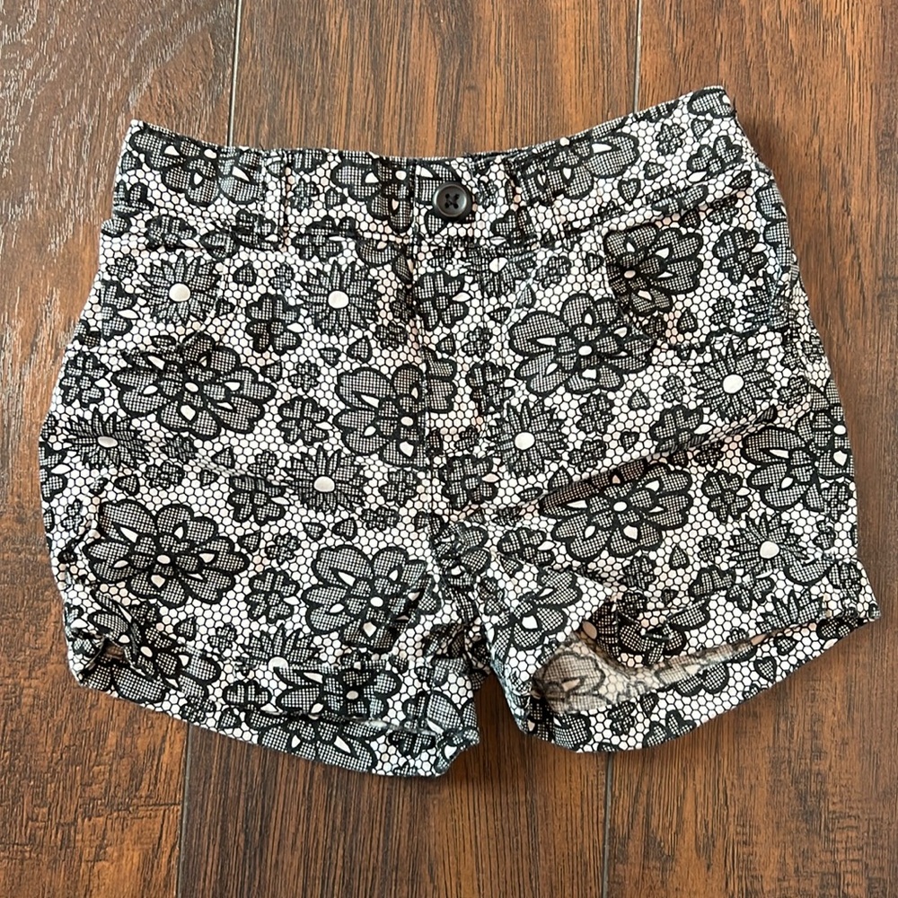 4T Black&White Floral Shorts